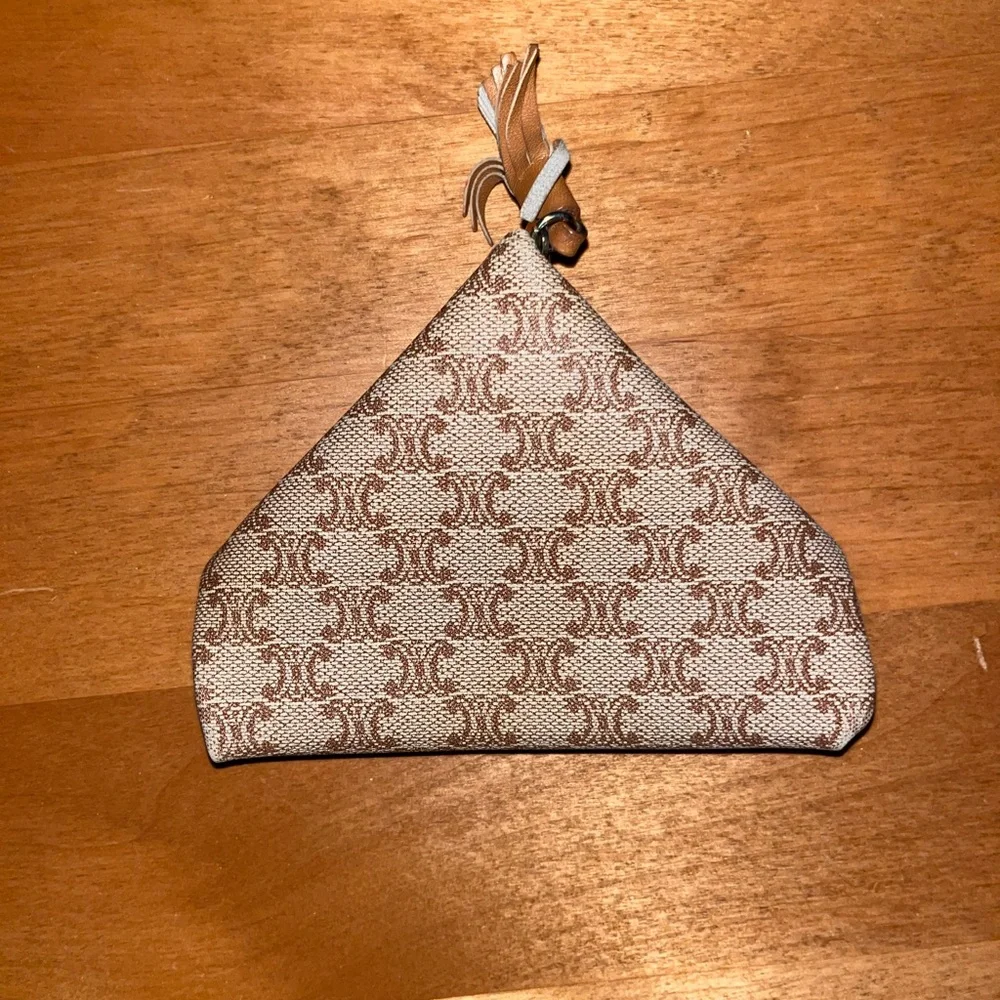 Celine Triangular Coin Pouch - Picture 3 of 11